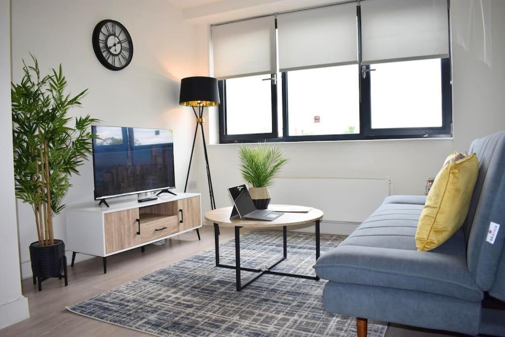 Stylish Modern 1Bed Apartment In Бедфорд Екстер'єр фото